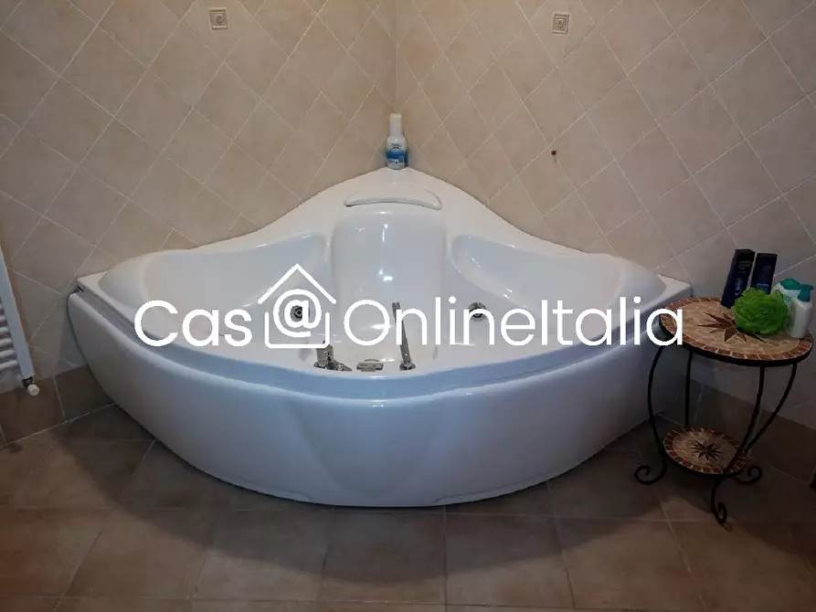 Immagine 81 di Casa bifamiliare in vendita  in Via Dell'Anguillara 13 a Magione