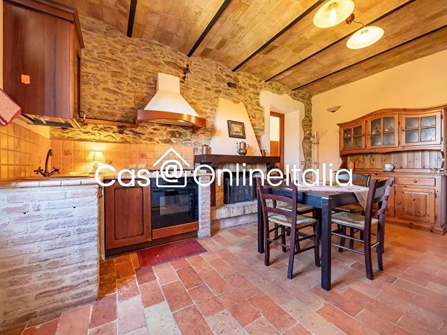 Immagine 28 di Casa bifamiliare in vendita  in Via Dell'Anguillara 13 a Magione
