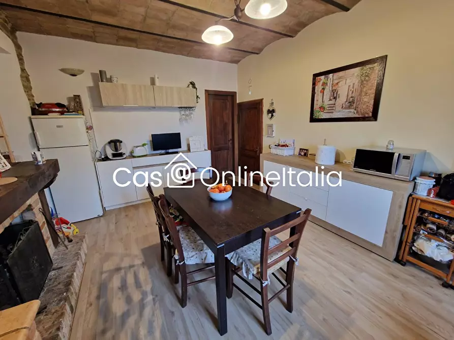 Immagine 112 di Casa bifamiliare in vendita  in Via Dell'Anguillara 13 a Magione