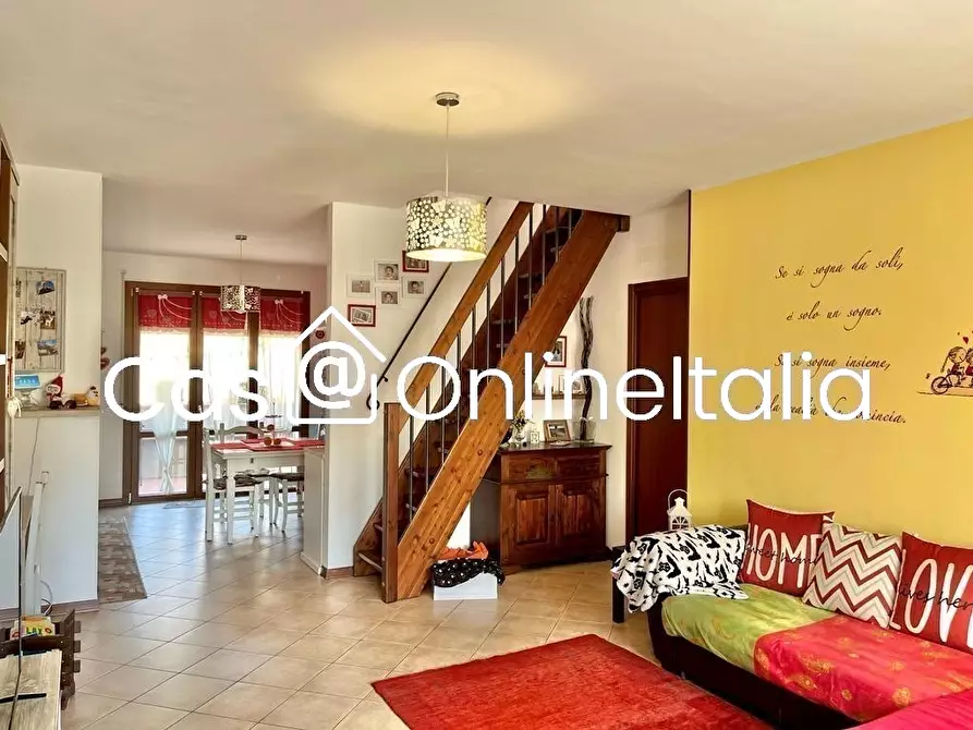 Immagine 1 di Appartamento in vendita  in Via Agnolo Firenzuola 58 a Cantagallo