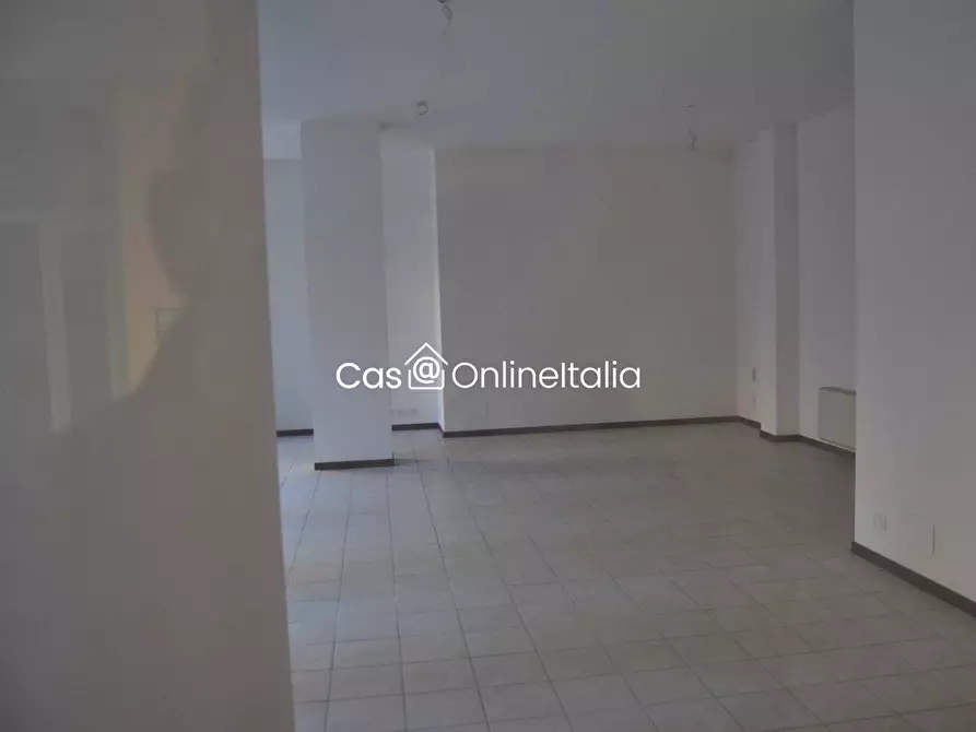 Immagine 2 di Ufficio in vendita  in Strada Trasimeno Ovest 161 a Perugia