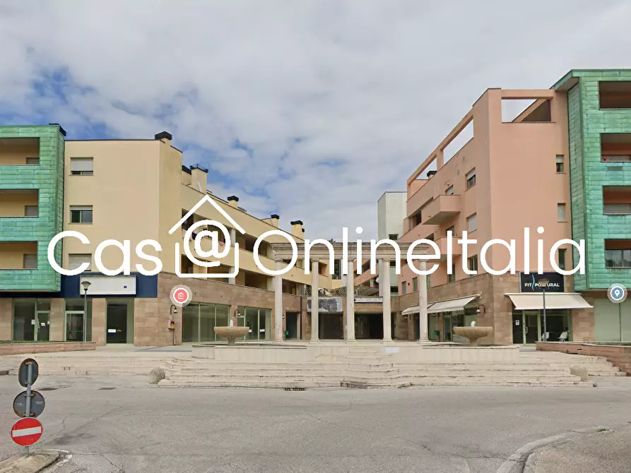 Immagine 3 di Ufficio in vendita  in Strada Trasimeno Ovest 161 a Perugia