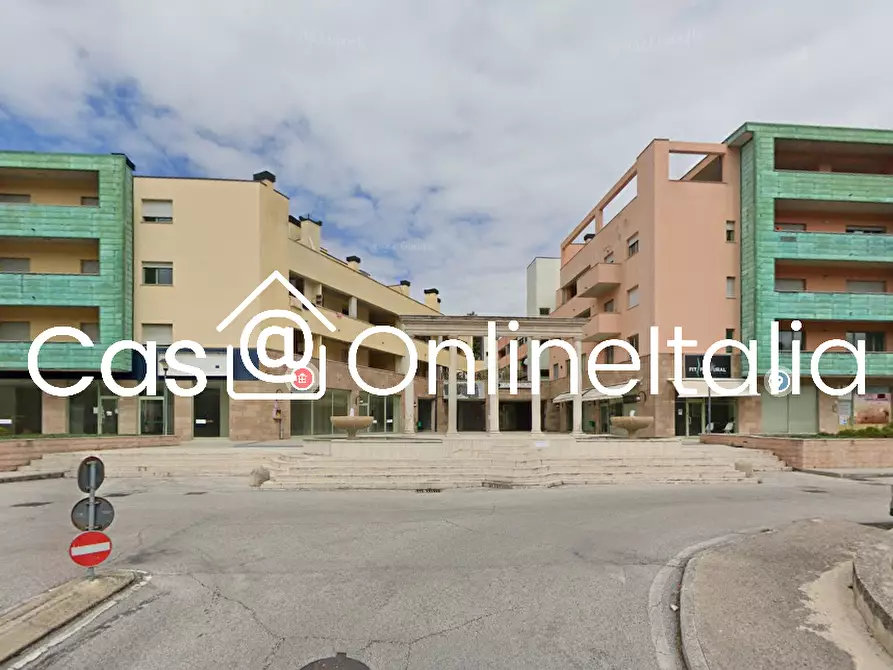 Immagine 8 di Ufficio in vendita  in Strada Trasimeno Ovest 161 a Perugia