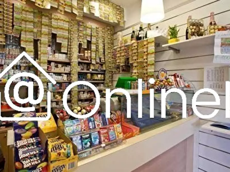 Immagine 9 di Attività commerciale in vendita  in Via di Scandicci 1 a Scandicci