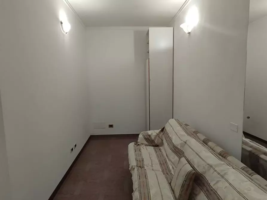 Stanza singola in affitto in via Edolo a Milano