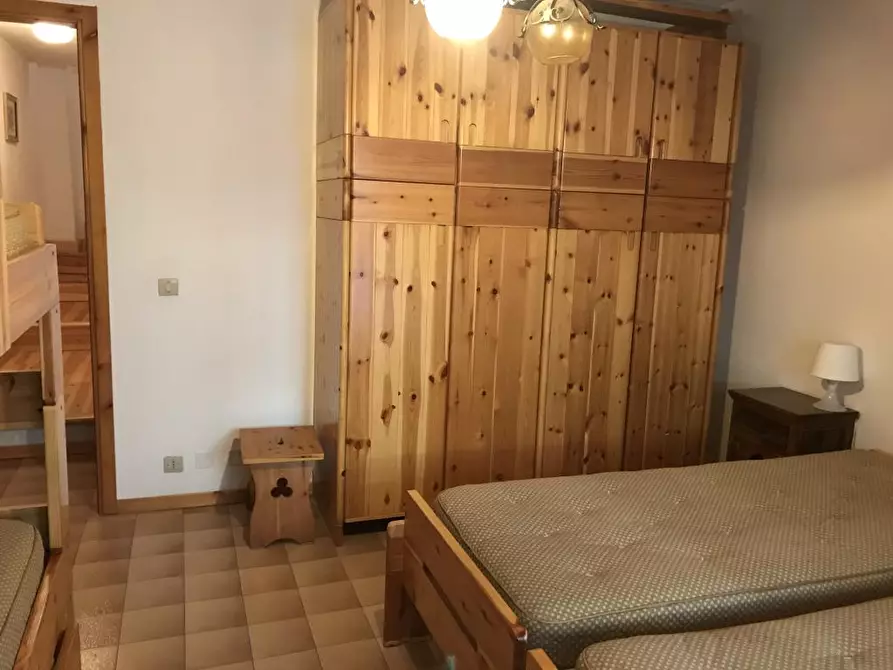 Immagine 5 di Appartamento in affitto  in Via IV Novembre 25 a Cesana Torinese