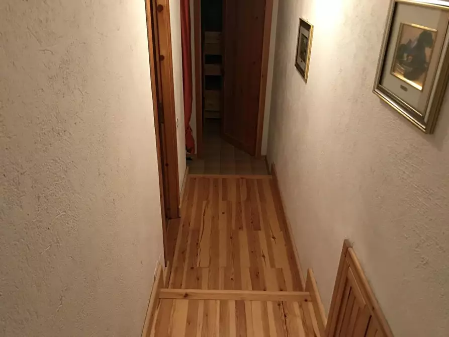 Immagine 2 di Appartamento in affitto  in Via IV Novembre 25 a Cesana Torinese