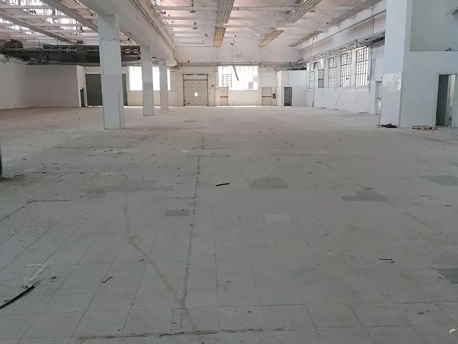Immagine 8 di Capannone industriale in affitto  in corso Unione Sovietica 455 a Torino