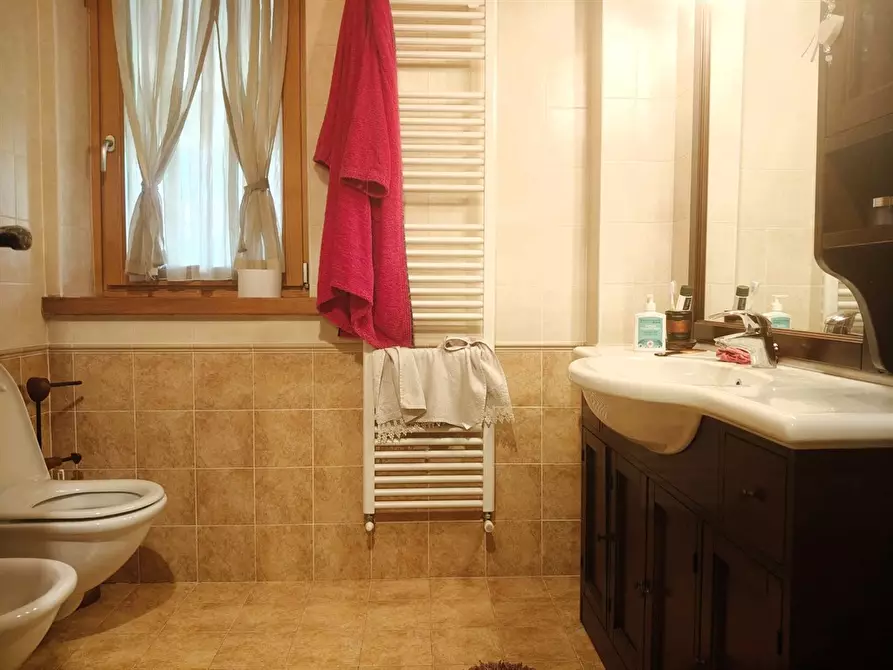 Immagine 7 di Villa in vendita  in via Vercellino a Oulx