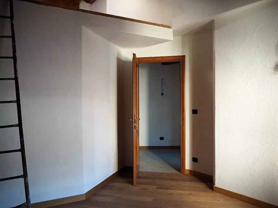 Immagine 1 di Appartamento in vendita  in Via Armand 2 a Cesana Torinese