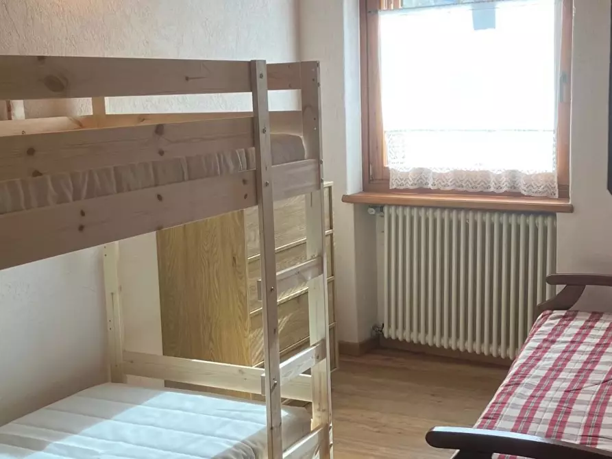 Immagine 1 di Appartamento in affitto  in Strada delle lapidi 88 a Cesana Torinese