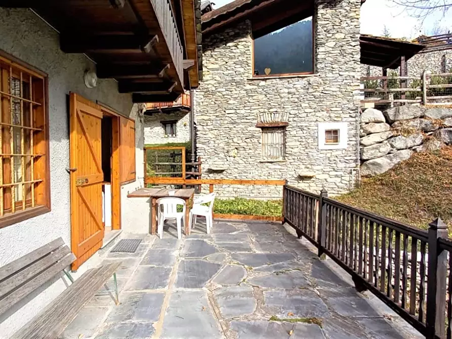 Immagine 2 di Chalet in vendita  in Frazione rollieres a Sauze Di Cesana