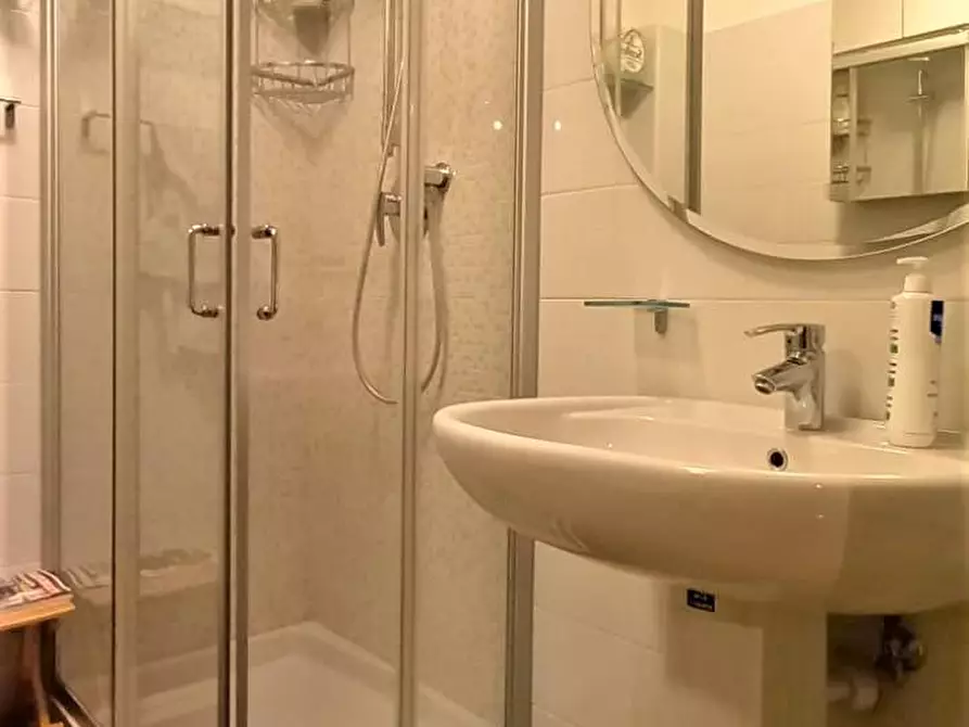 Immagine 4 di Appartamento in affitto  in Via Piave Cond. Royal 10 a Sestriere