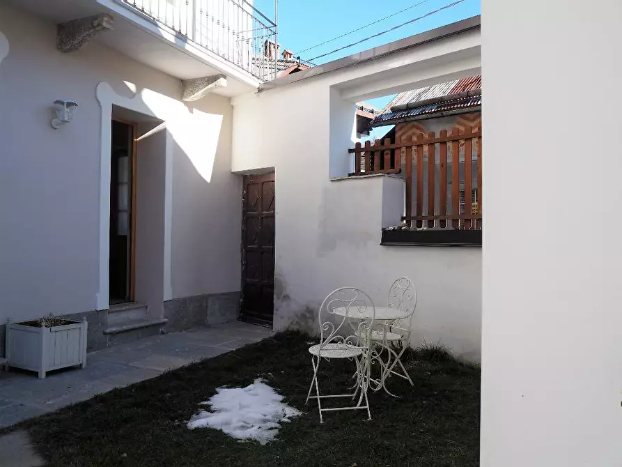 Immagine 1 di Appartamento in affitto  in Via Bouvier 15 a Cesana Torinese