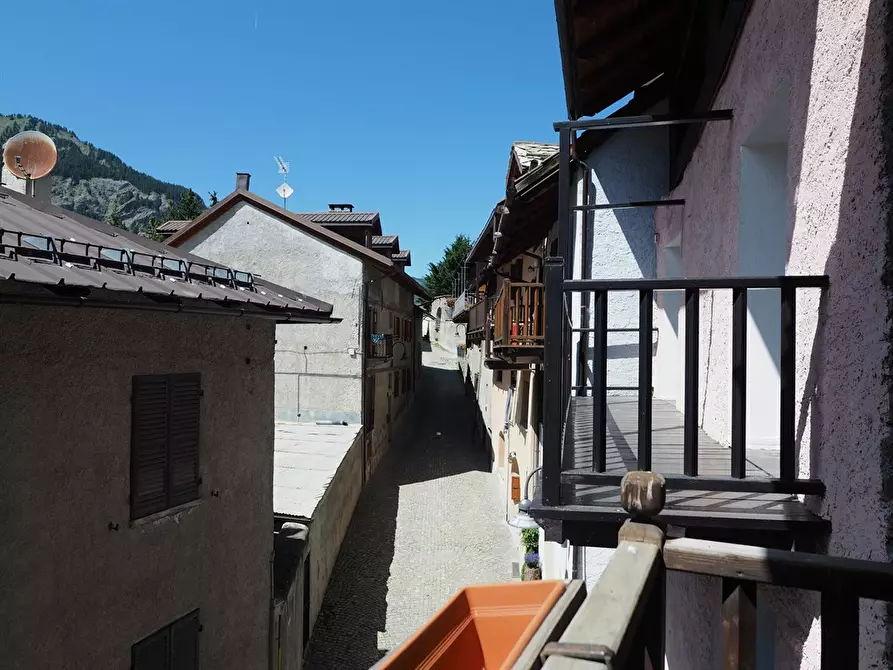 Immagine 4 di Appartamento in vendita  in Via Alliaud 26 a Cesana Torinese