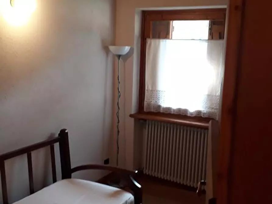 Immagine 1 di Appartamento in affitto  in Strada delle lapidi 88 a Cesana Torinese