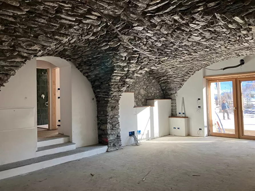 Immagine 9 di Appartamento in vendita  in Bousson a Cesana Torinese