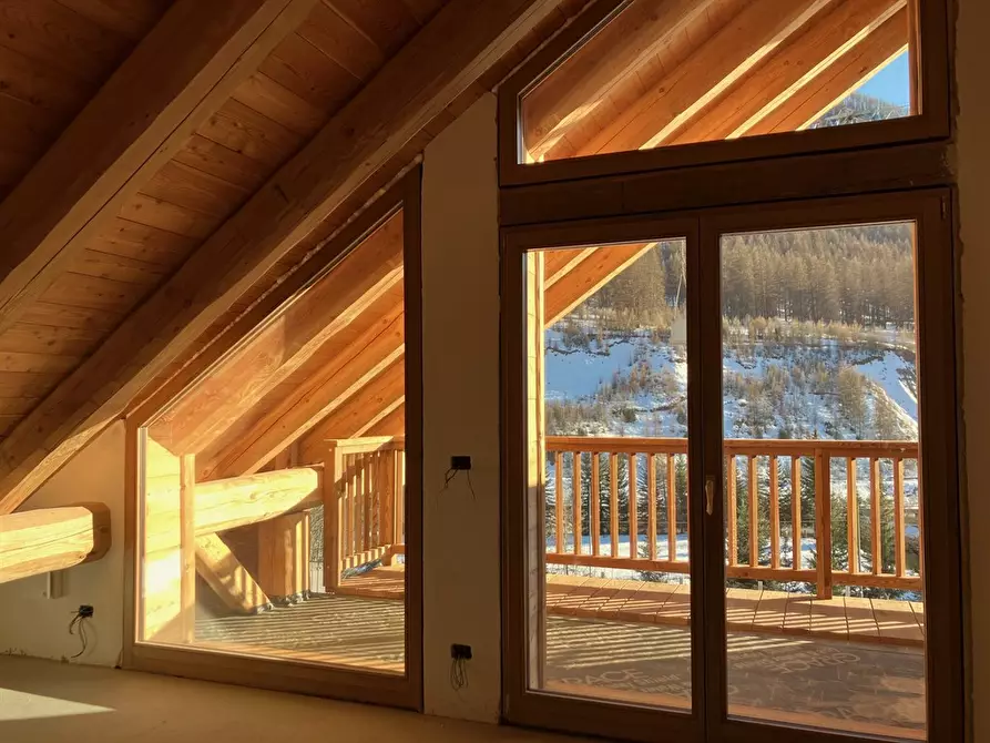 Immagine 6 di Appartamento in vendita  in bousson a Cesana Torinese