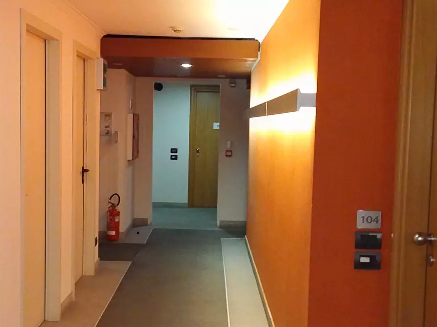 Immagine 9 di Appartamento in vendita  in via Madama Cristina a Torino