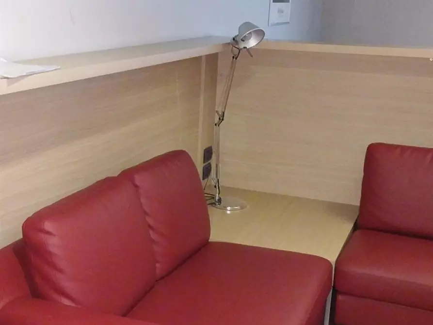 Immagine 4 di Appartamento in vendita  in via Madama Cristina a Torino