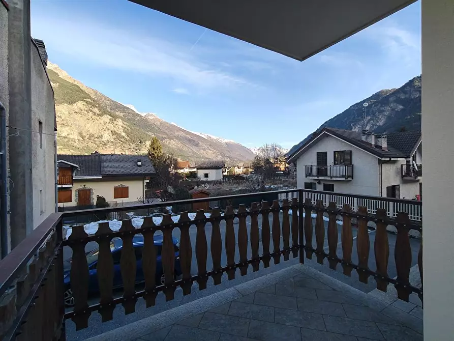 Immagine 3 di Appartamento in vendita  in VIA RICCARDO GHIOTTI 35 a Oulx