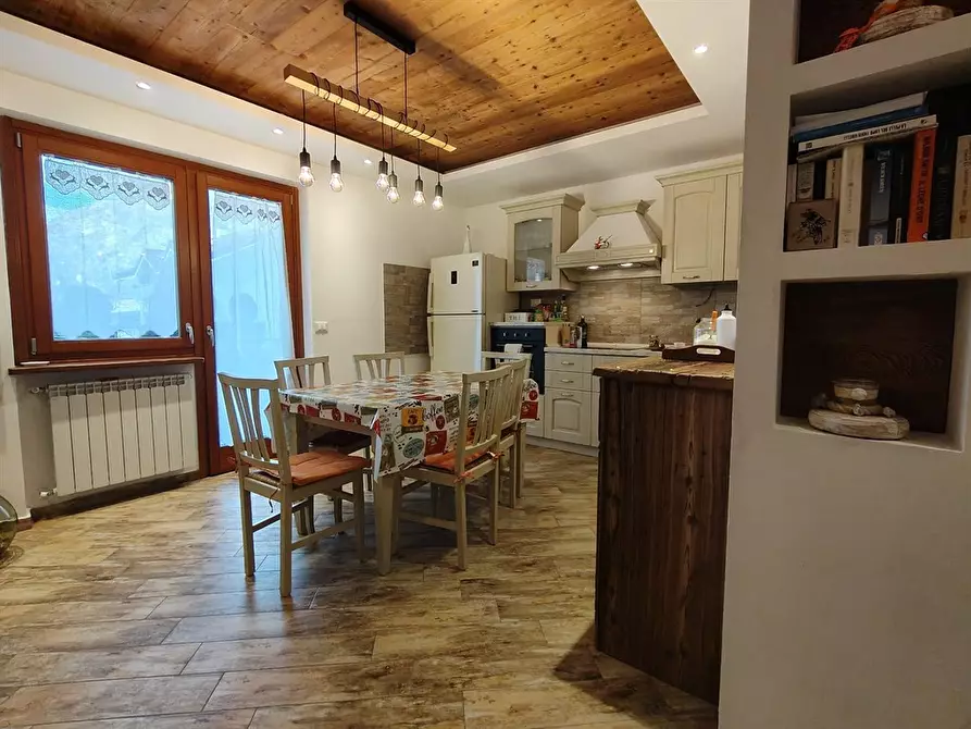 Immagine 4 di Appartamento in vendita  in VIA RICCARDO GHIOTTI 35 a Oulx