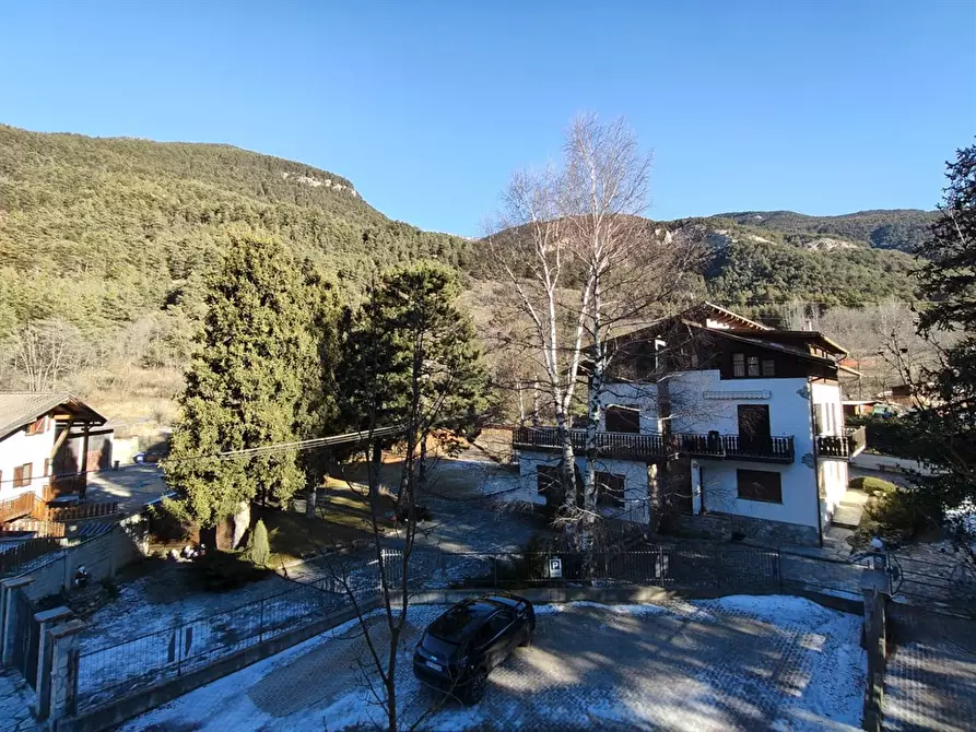 Immagine 1 di Appartamento in vendita  in VIA BARDONECCHIA 24 a Oulx