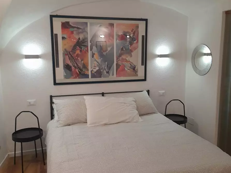 Immagine 1 di Appartamento in affitto  in via Roma a Cesana Torinese