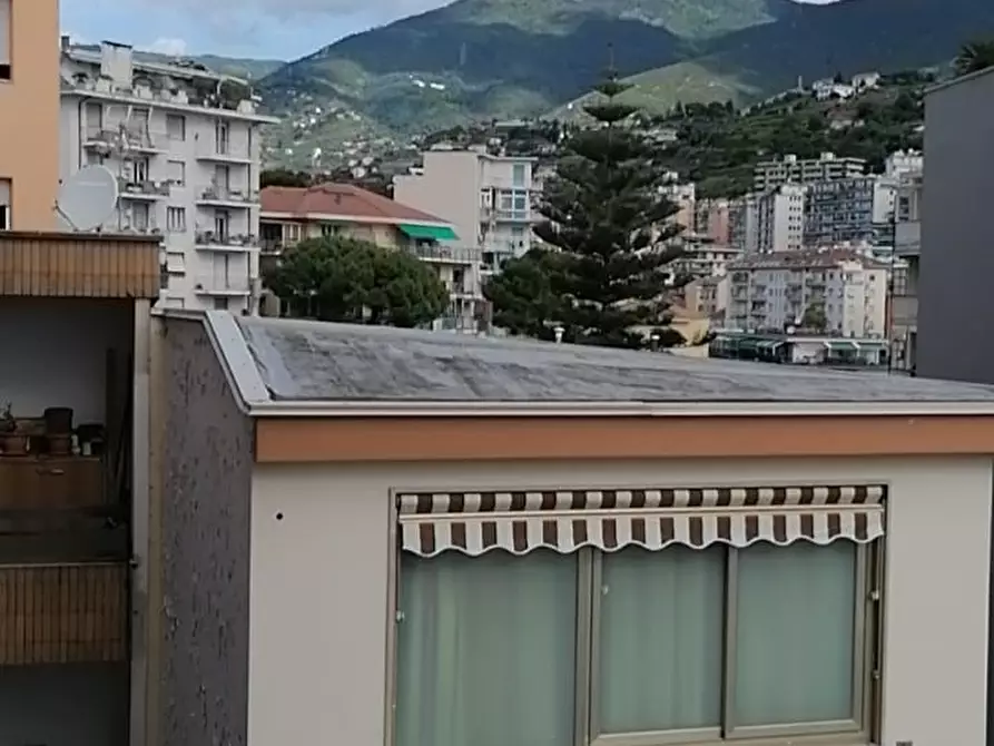 Immagine 3 di Appartamento in vendita  in Corso Inglesi 309 a San Remo