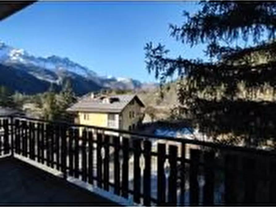 Immagine 2 di Appartamento in affitto  a Oulx