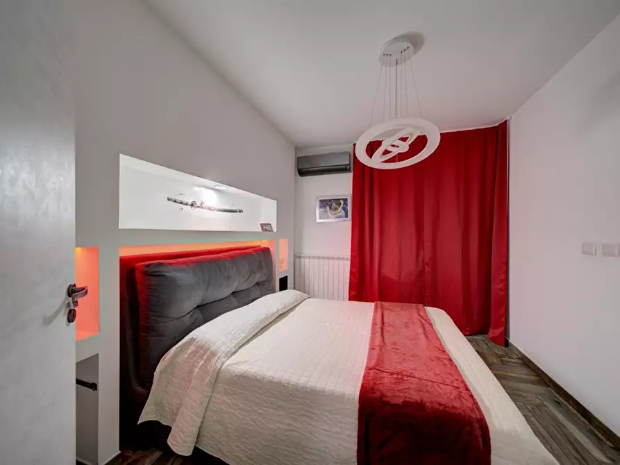 Immagine 2 di Appartamento in vendita  in corso Dante 6 a Moncalieri