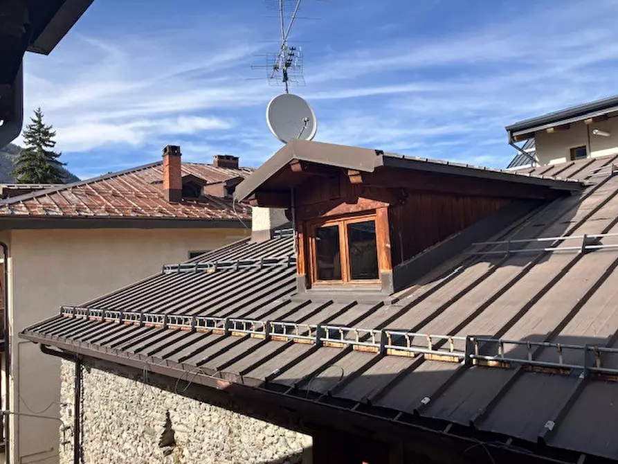 Immagine 2 di Appartamento in affitto  in via roma a Cesana Torinese