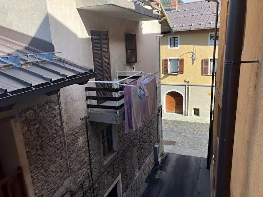 Immagine 4 di Appartamento in affitto  in via roma a Cesana Torinese