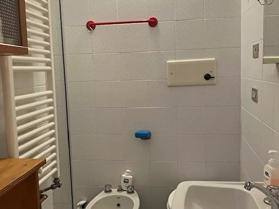 Immagine 8 di Appartamento in affitto  in via roma a Cesana Torinese