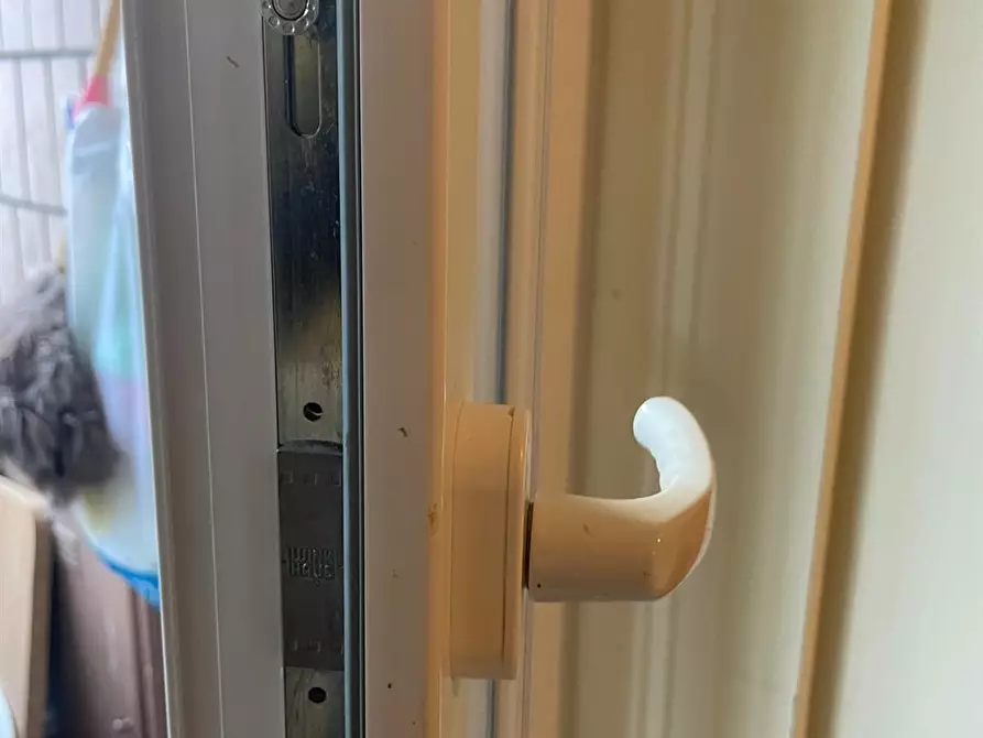 Immagine 2 di Appartamento in vendita  in corso benedetto croce 38/12 a Torino