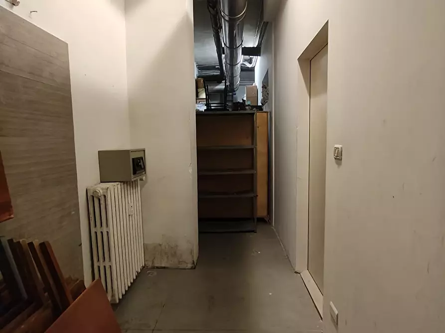 Immagine 5 di Negozio in vendita  in via monterotta 6 a Sestriere