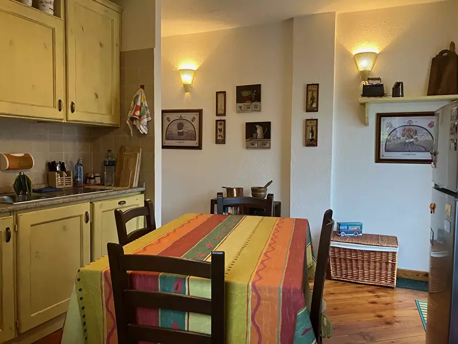 Immagine 3 di Appartamento in vendita  in THURES a Cesana Torinese