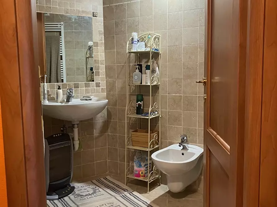 Immagine 1 di Appartamento in vendita  in Via Roma a Cesana Torinese