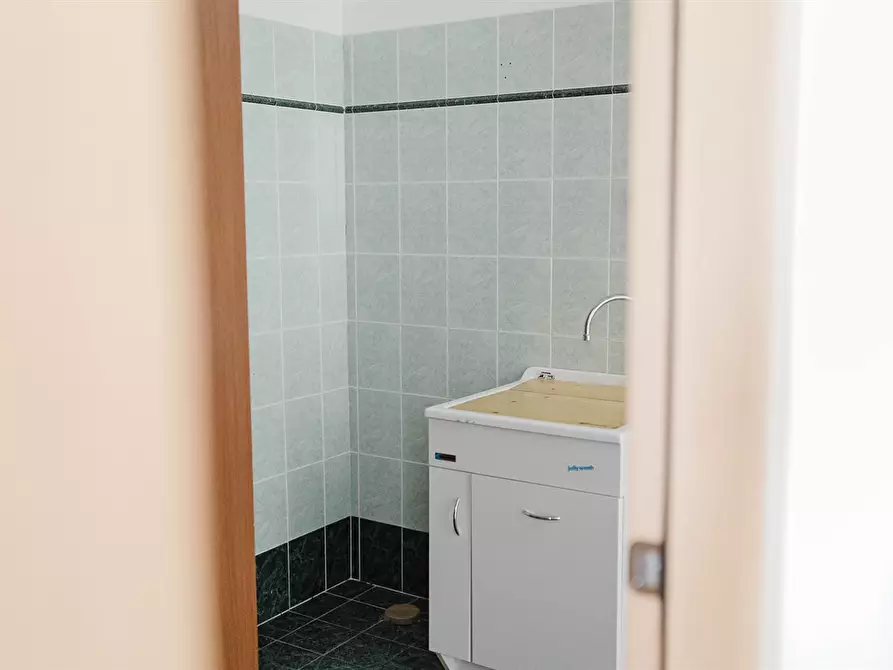 Immagine 8 di Appartamento in vendita  a Torino