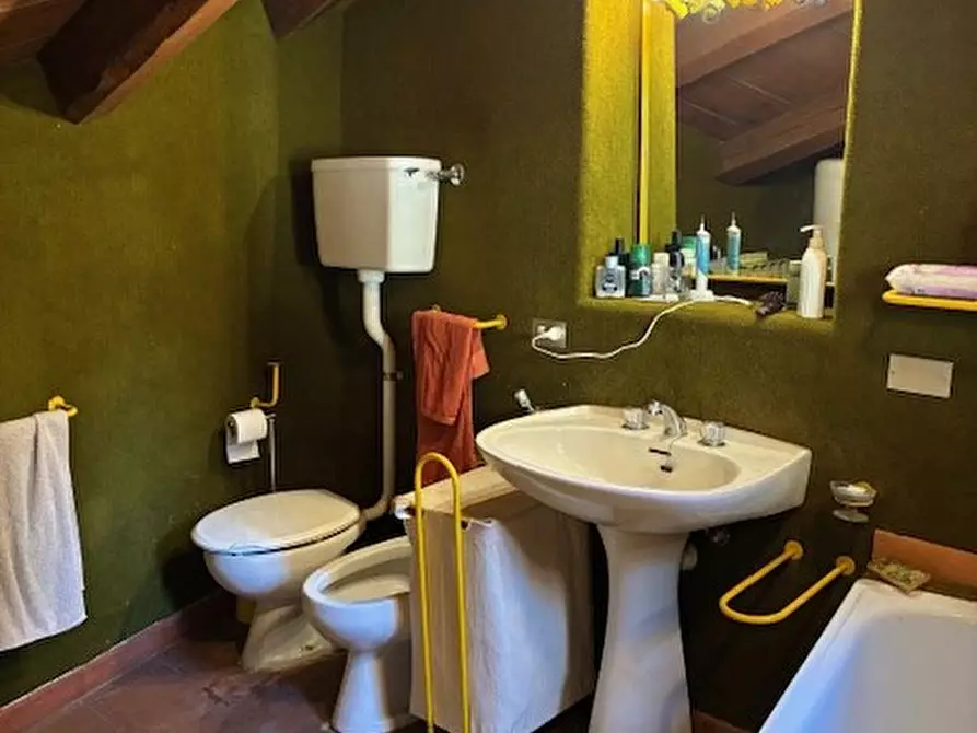 Immagine 4 di Appartamento in vendita  in via primo maggio 49 a Oulx