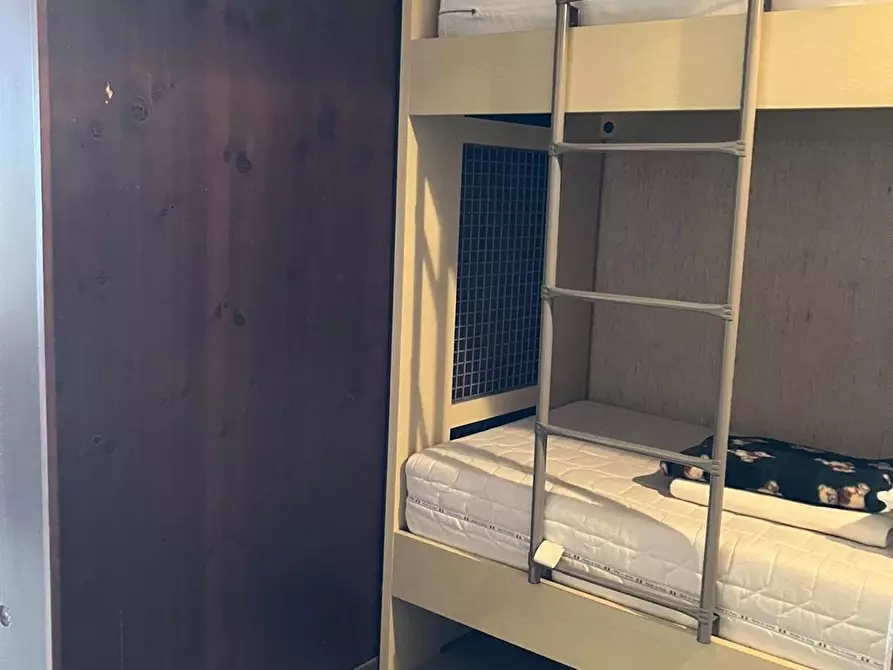 Immagine 4 di Appartamento in vendita  in via la Gleisa 6 a Sestriere