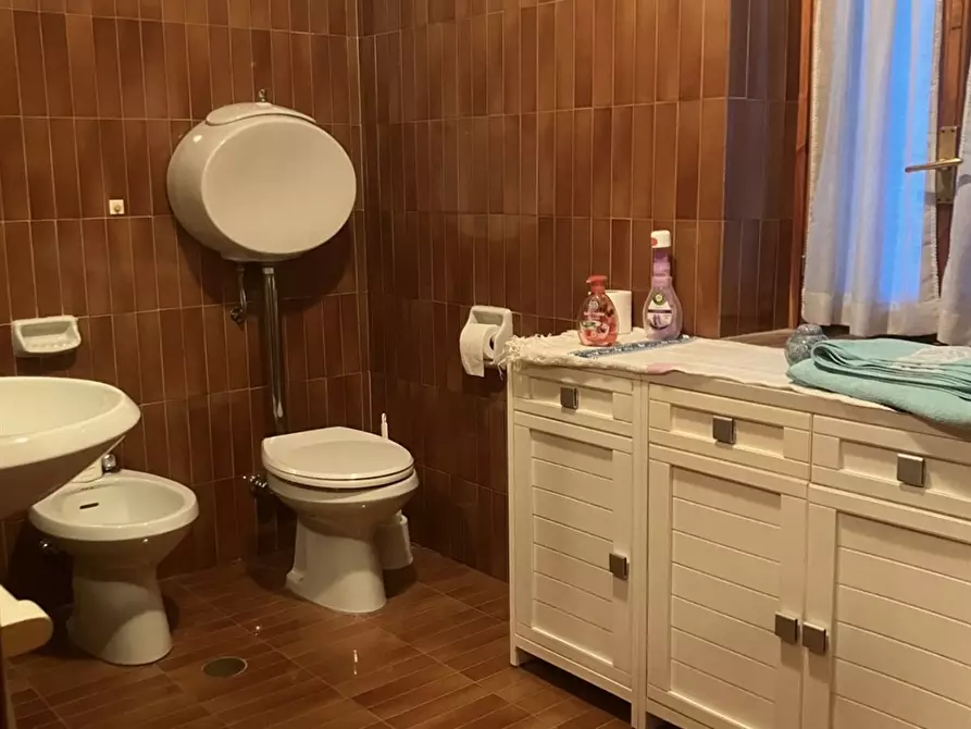 Immagine 2 di Appartamento in vendita  in Via Roma a Cesana Torinese