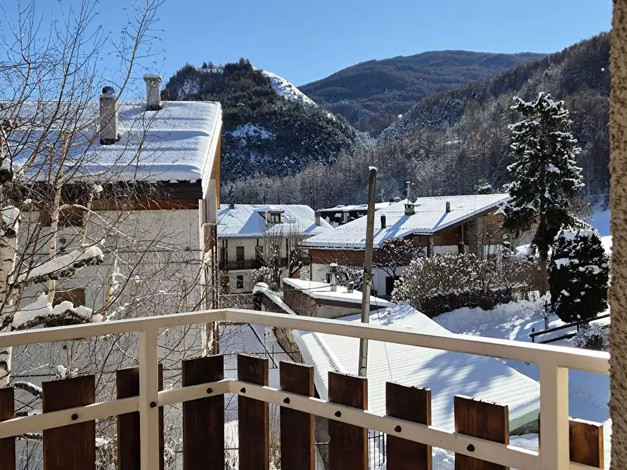 Immagine 5 di Appartamento in vendita  in Viale Betulle 12 a Oulx