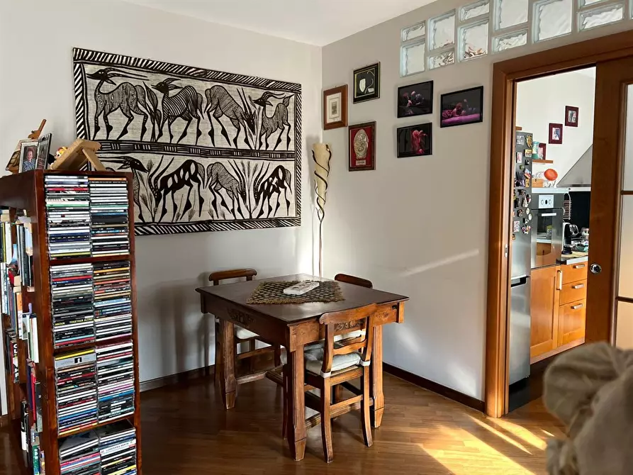 Immagine 2 di Appartamento in vendita  in Via Vincenzo Monti a Orbassano