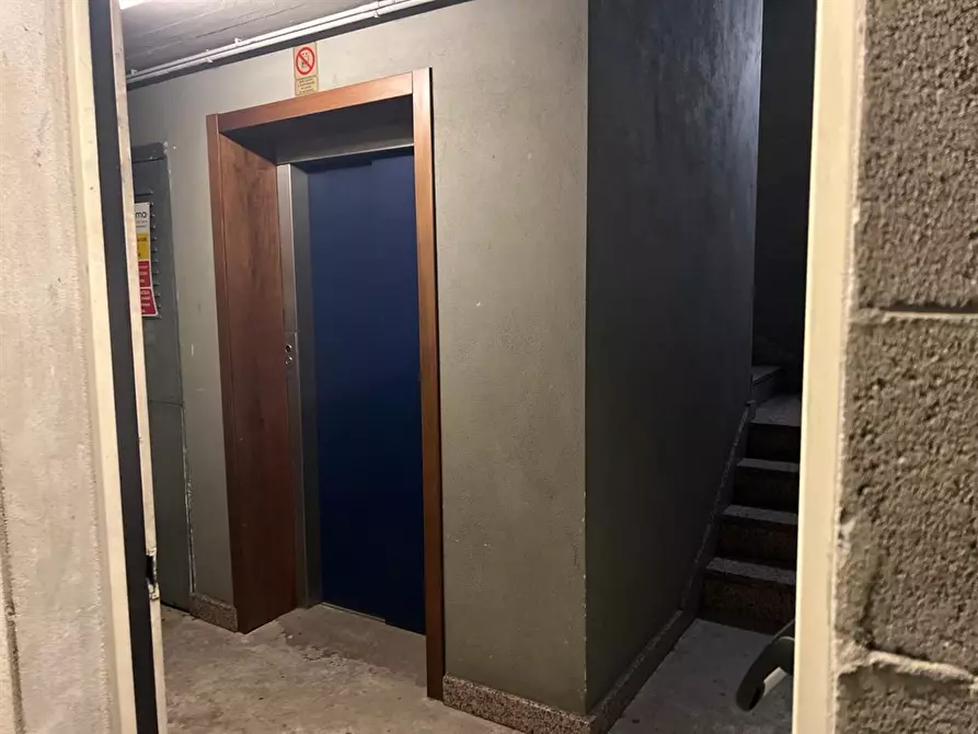 Immagine 3 di Box auto in vendita  in VIA MODANE 9/A a Torino