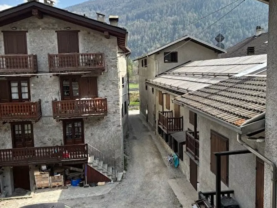 Immagine 2 di Appartamento in vendita  in VIA XXV APRILE 35 a Oulx
