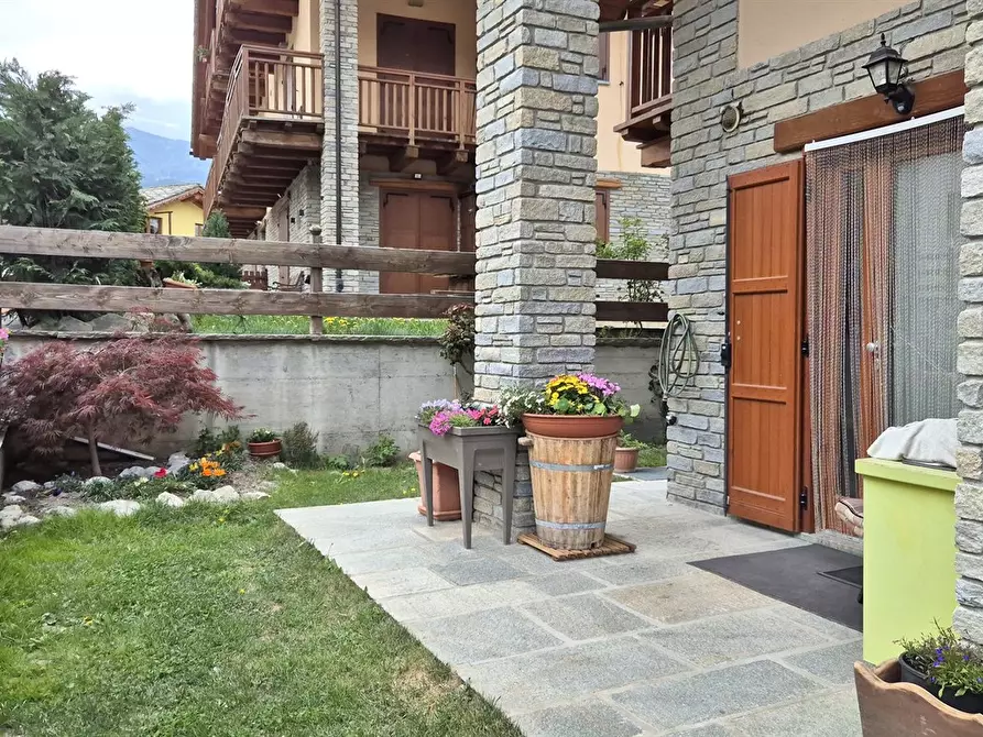 Immagine 1 di Appartamento in vendita  in via Riccardo Ghiotti 15G a Oulx