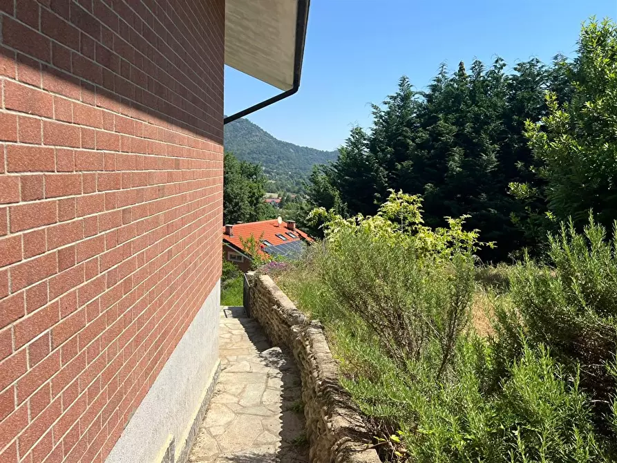 Immagine 2 di Villa in vendita  a Cantalupa