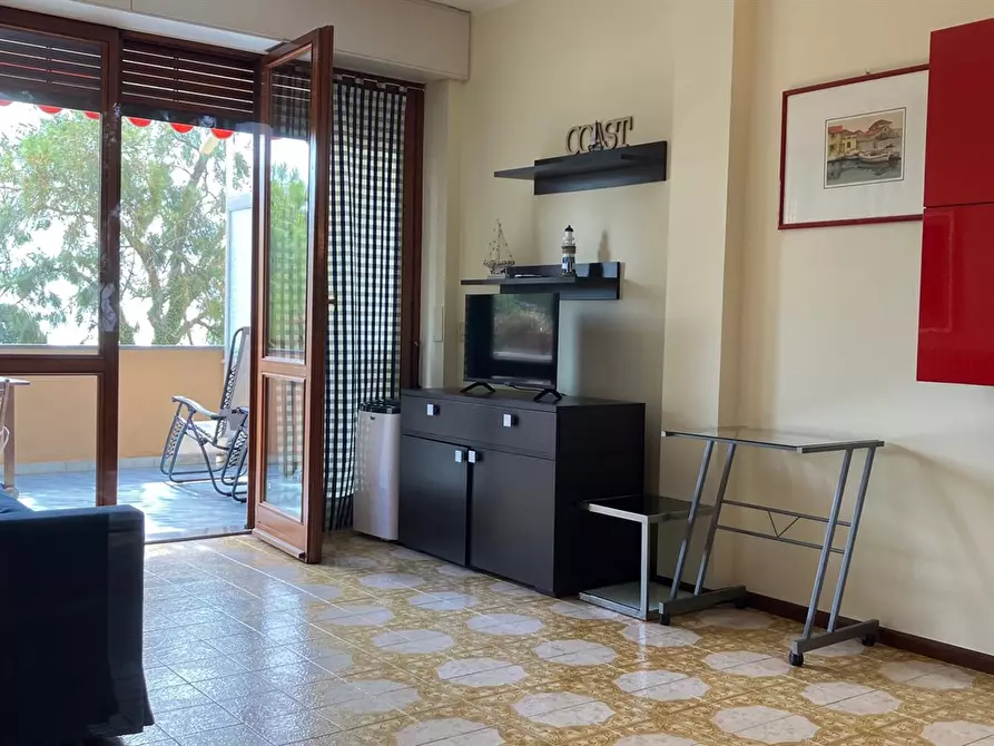 Immagine 1 di Appartamento in vendita  in Corso G. Marconi a San Remo