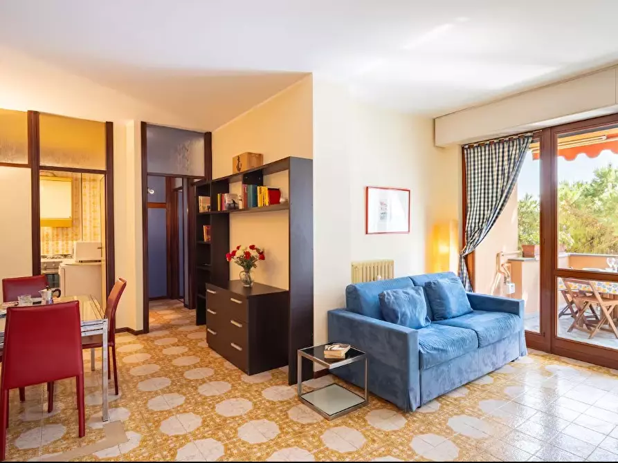 Immagine 3 di Appartamento in vendita  in Corso G. Marconi a San Remo